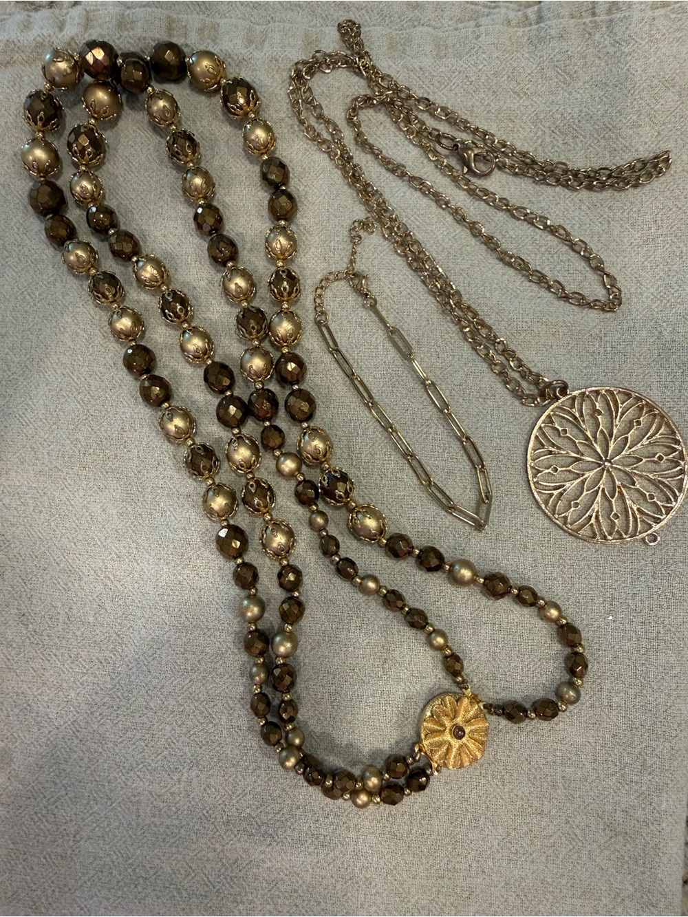 Vintage ornate gold tone pendant beaded floral necklace set
